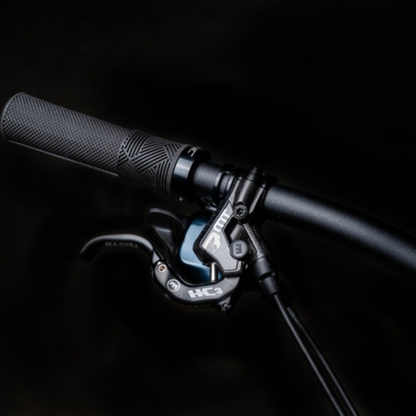 Collosus N8 Carbon